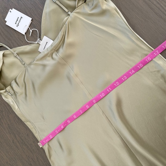 Reformation RONDA silk drape maxi dress - dried herbs sage green herb - Size 12 - Picture 11 of 13